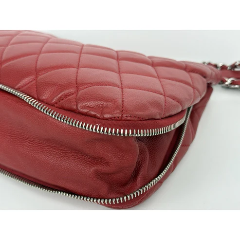 Chanel Timeless Petite Tote in Red Caviar Leather with Gold Hardware - Image 7