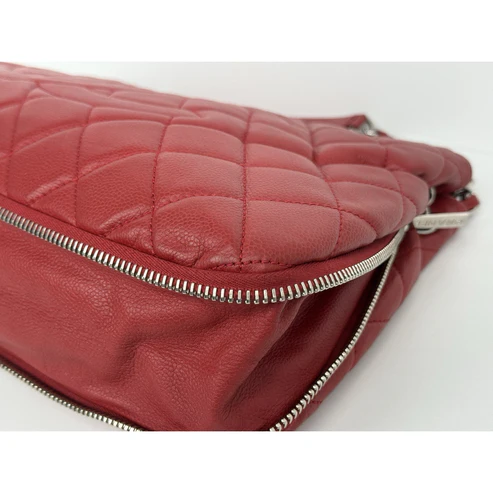 Chanel Timeless Petite Tote in Red Caviar Leather with Gold Hardware - Image 8