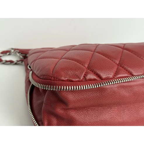 Chanel Timeless Petite Tote in Red Caviar Leather with Gold Hardware - Image 16
